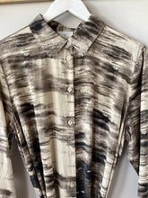 Load image into Gallery viewer, KAFFE Keri Shirt Dress
