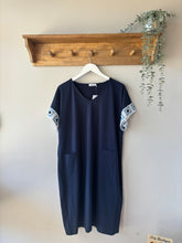Load image into Gallery viewer, Alice Collins - Cassie Dress
