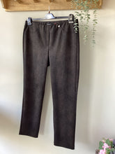 Load image into Gallery viewer, Robell Bella Pebble Print Slim-Leg Trousers
