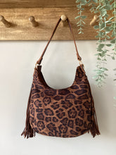 Load image into Gallery viewer, Every Other Double Tassel Bag
