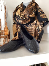 Load image into Gallery viewer, Lattice Ballet Pump
