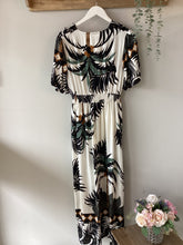 Load image into Gallery viewer, Palm Paradise V-Neck Magic Dress
