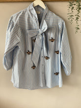 Load image into Gallery viewer, NOEN Bee Shirt
