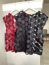 Load image into Gallery viewer, Malissa J Disc Tank Top

