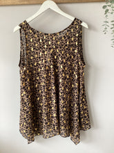 Load image into Gallery viewer, Malissa J Swing Vest
