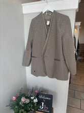 Load image into Gallery viewer, Malissa J - Graduated Stud Blazer
