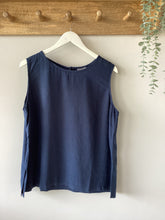 Load image into Gallery viewer, Linen Blend Vest Top
