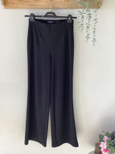 Load image into Gallery viewer, Robell Black Yasi Wide Leg Trouser
