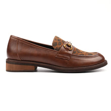 Load image into Gallery viewer, Lunar Sherry Tan Loafer

