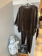 Load image into Gallery viewer, Chalk - Truffle Velour Lounge Suit
