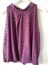Load image into Gallery viewer, Dotted Sleeveless Bubble Hem Top
