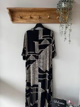 Load image into Gallery viewer, Peruzzi - Geo Print Dress
