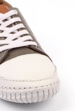 Load image into Gallery viewer, Lunar - Truffle Trainer (Grey)
