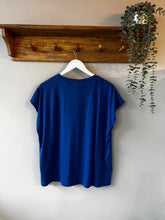 Load image into Gallery viewer, Compania Fantistica Royal Blue T shirt
