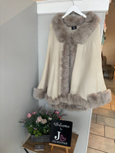 Load image into Gallery viewer, Faux Fur Trim Cape
