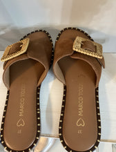 Load image into Gallery viewer, Marco Tozzi Cognac Comb Sandal
