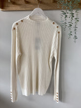 Load image into Gallery viewer, Solo Gold Button Ribbed Jumper
