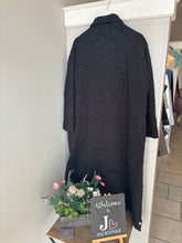 Load image into Gallery viewer, Malissa J - Flower Embossed Coat
