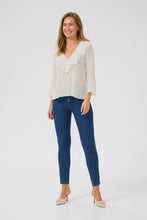 Load image into Gallery viewer, KAFFE Johanna Blouse
