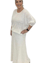 Load image into Gallery viewer, Malissa J Textured Sequin  Skirt
