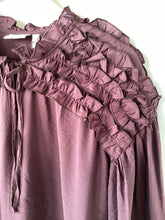 Load image into Gallery viewer, KAFFE Nicole Blouse
