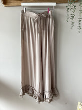 Load image into Gallery viewer, Malissa J Wide-Leg Ruffle Hem Palazzo Trousers
