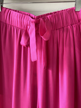 Load image into Gallery viewer, Malissa J Wide-Leg Ruffle Hem Palazzo Trousers
