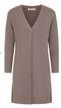 Load image into Gallery viewer, Alice Collins Karlie Longline Jacket

