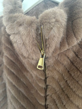 Load image into Gallery viewer, Malissa J - Faux Fur Gilet
