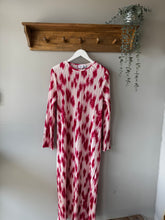 Load image into Gallery viewer, Saint Tropez - MuniSZ Dress
