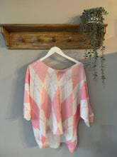Load image into Gallery viewer, Argyle Fine Knit Top
