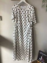 Load image into Gallery viewer, Drawstring Dotty Dress
