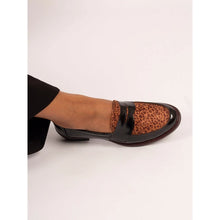 Load image into Gallery viewer, Lunar Titan Black Patent

