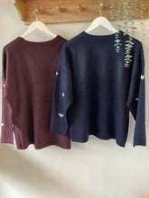 Load image into Gallery viewer, SUNDAY Heart Jumper
