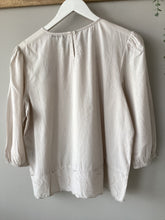 Load image into Gallery viewer, Alice Collins Imogen Blouse
