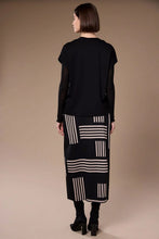 Load image into Gallery viewer, Peruzzi Alternate Stripe Tabard

