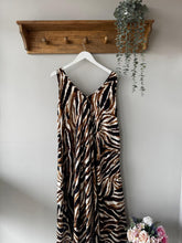 Load image into Gallery viewer, The Jenny Dress
