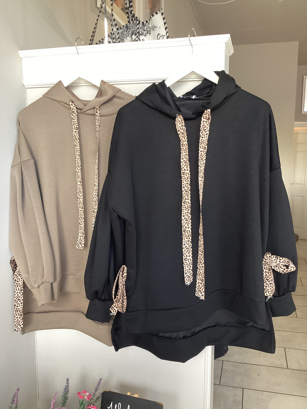 Leopard Print Bow Hoody