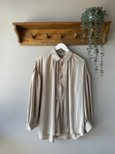 Load image into Gallery viewer, Beach Button Blouse
