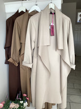 Load image into Gallery viewer, Waterfall Long Jacket
