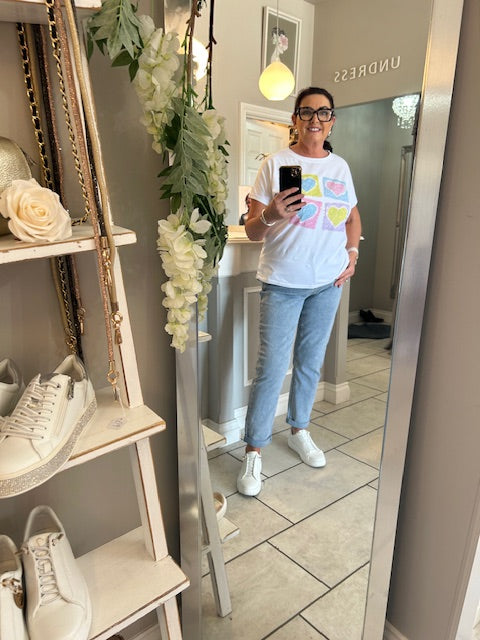 Loose Fit Mom Jean