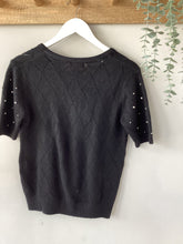 Load image into Gallery viewer, Solo V Neck Diamond Knit Top

