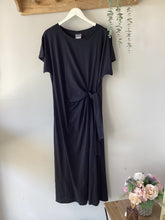 Load image into Gallery viewer, Essential Jersey Knot Dress
