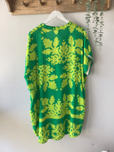 Load image into Gallery viewer, Santorini Breeze Tunic
