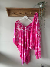 Load image into Gallery viewer, Malissa J - Heart Kaftan and Scarf Set
