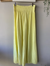 Load image into Gallery viewer, Sunny Lemon Linen BlendWide-Leg Pants

