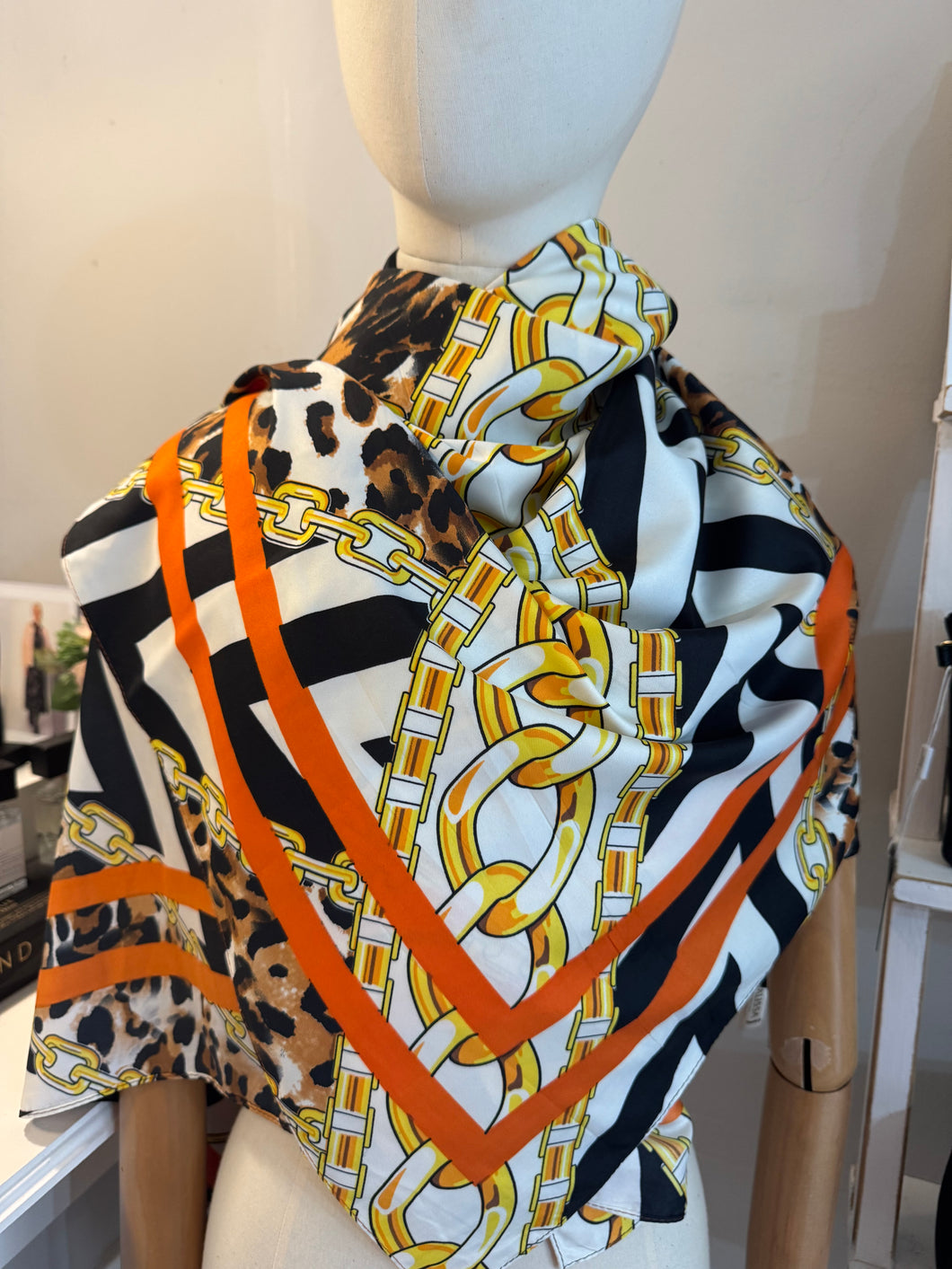 Malissa J Chain Scarf
