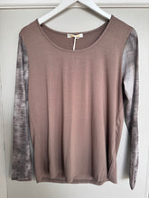 Load image into Gallery viewer, Malissa J Mesh Sleeve Top-mushroom

