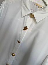 Load image into Gallery viewer, Malissa J Statement Button Shirt
