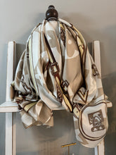 Load image into Gallery viewer, Buckle Silky Scarf
